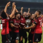 Hình ảnh Flamengo nâng cao chiếc cúp vô địch