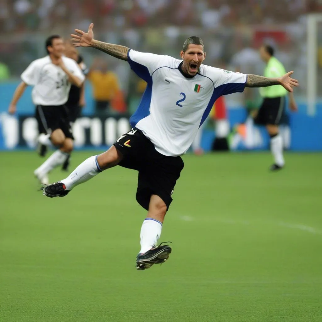 Pha lập công duy nhất của Marco Materazzi ở phút 119 giúp Italia đánh bại Đức ở bán kết World Cup 2006