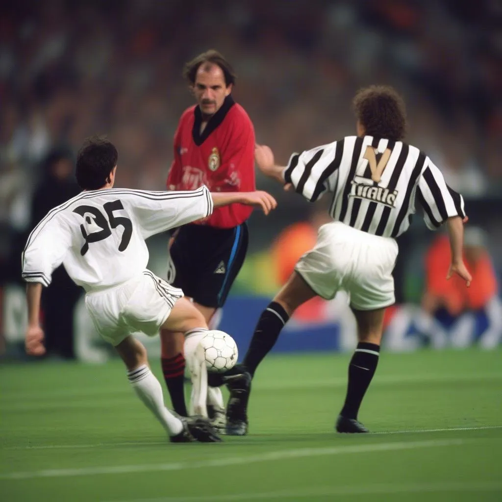 Trận Chung Kết UEFA Champions League 1997-98: Real Madrid vs Juventus