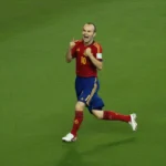 Andres Iniesta ăn mừng chiến thắng World Cup 2010